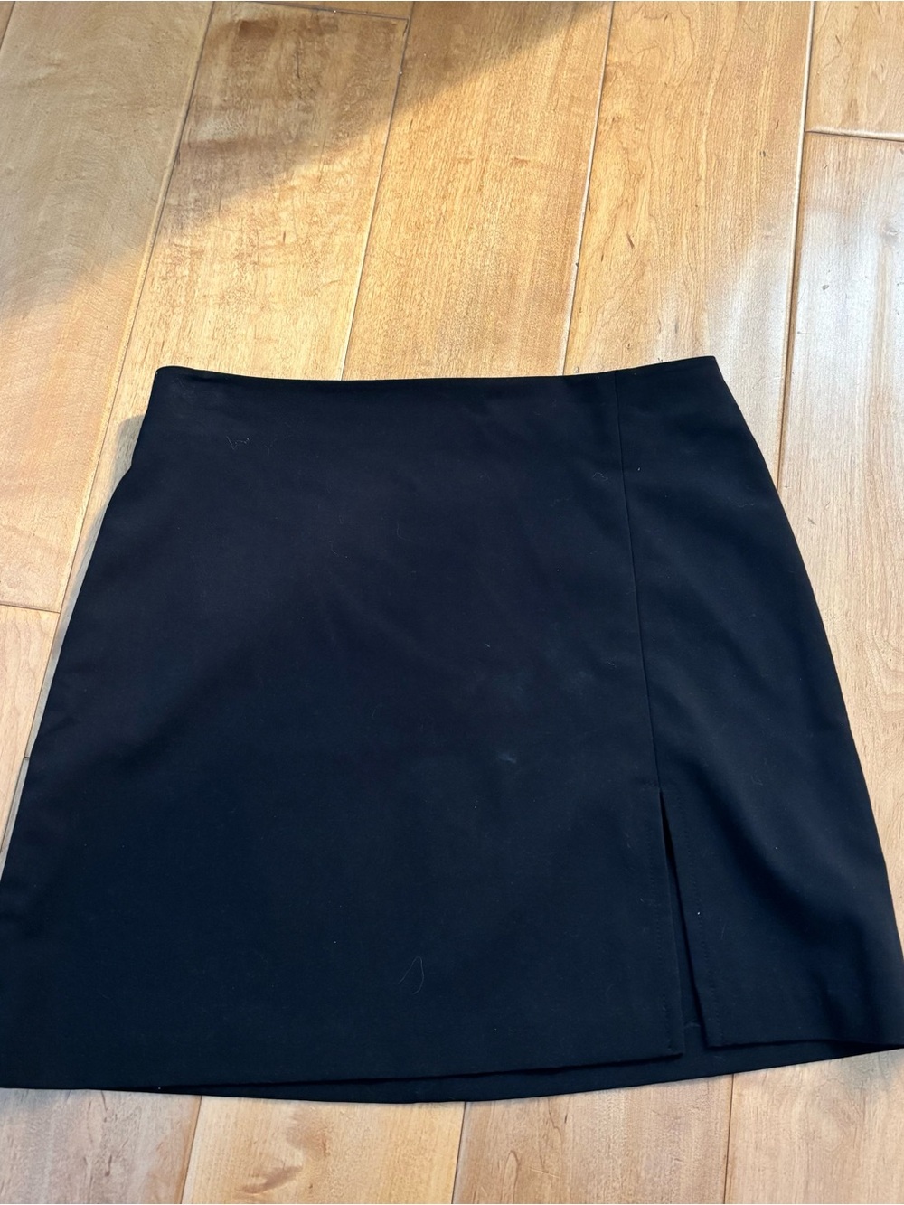 Aritzia Sunday Best Black Women's Mini Skirt